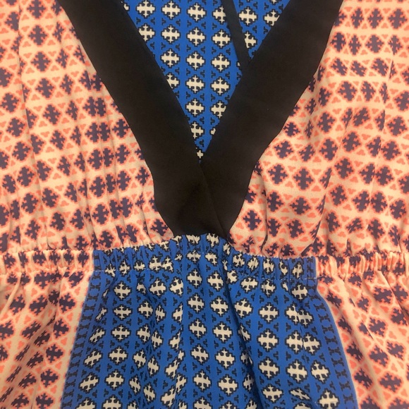 Lush- Bright & Sexy Backless Maxi Dress SZ Small - Picture 7 of 10